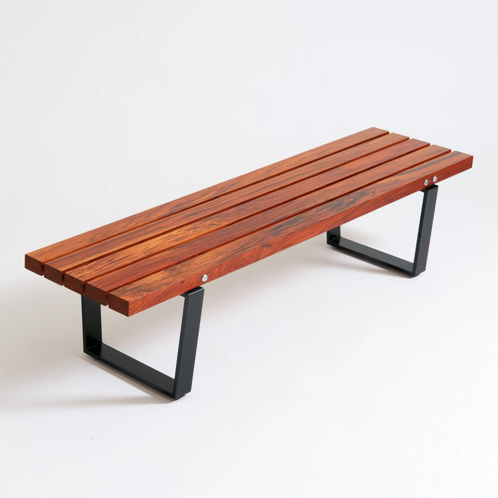 Panca decorativa dalle linee essenziali, colore grigio